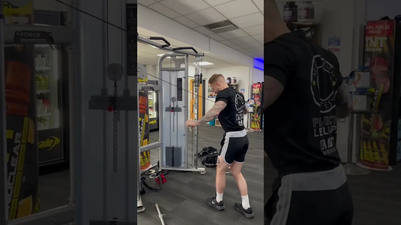 DO YOU WANT A WIDER BACK? THEN DO THIS #gym #fitness #gymmotivation #youtuber #viral #backday
