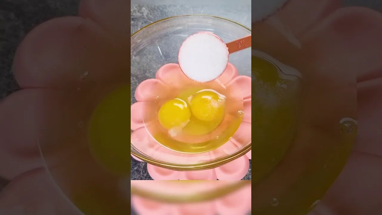 Juicy and delicious cake! No flour, no butter, no sugar!