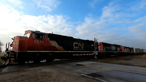 CN 5640 CN 5728 & CN 4138 Engines Eastbound Manifest Train At Mandaumin