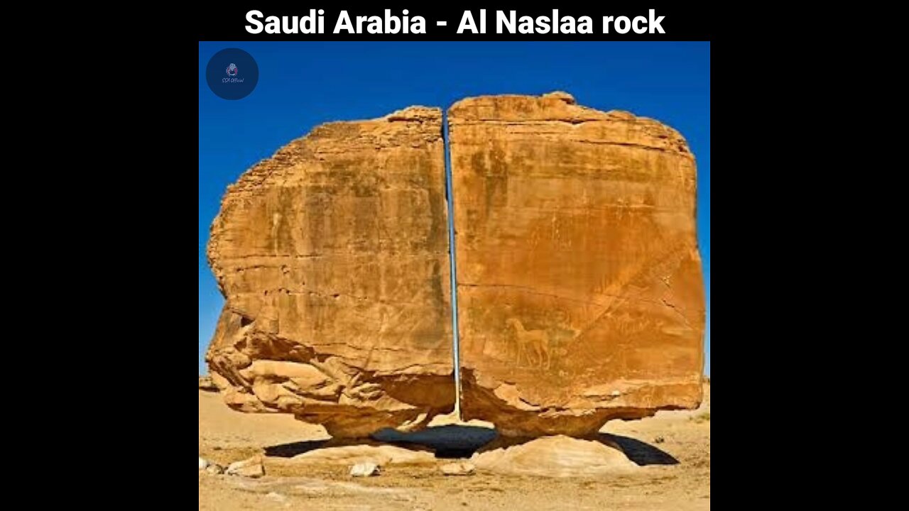 Al Naslaa rock #saudi #rock #alnaslaarock #tourism