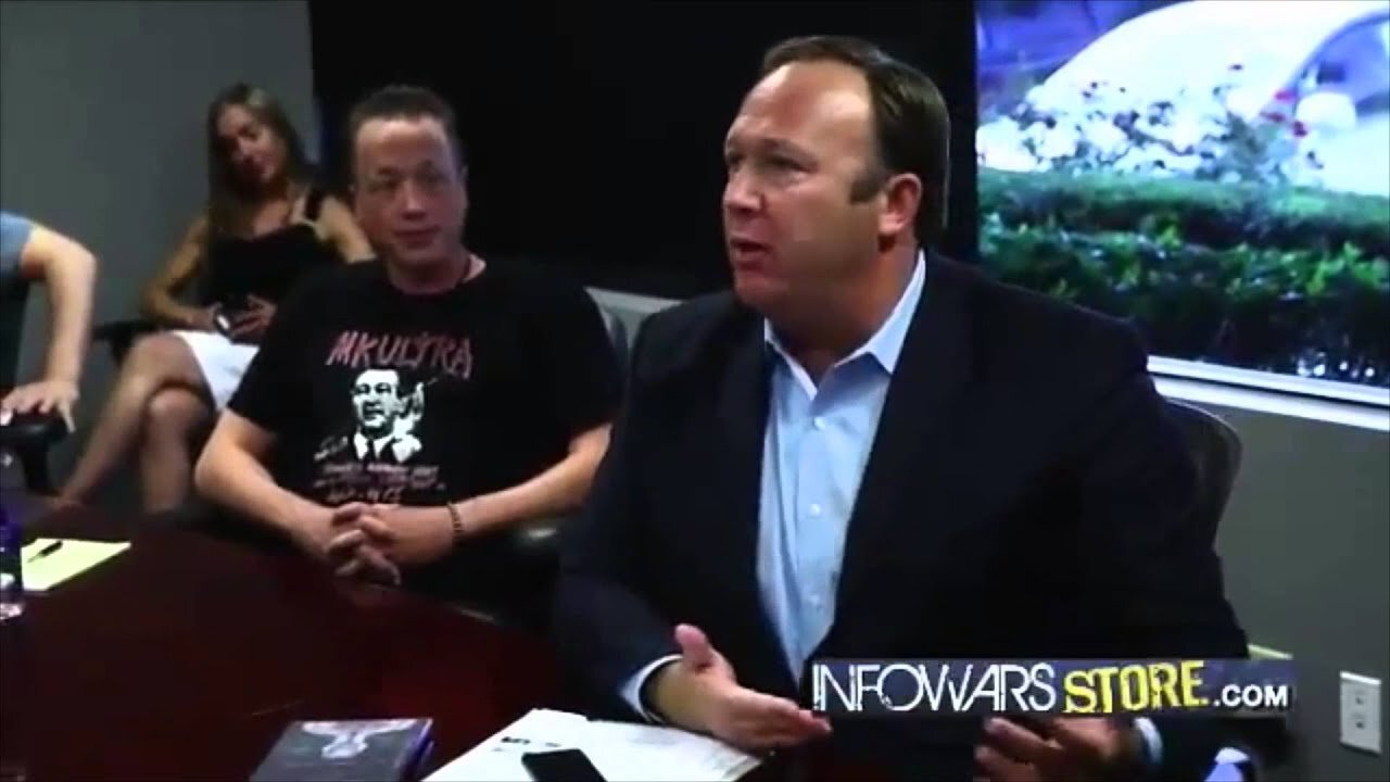 Intellectual Self-Defense: Richard Grove with Alex Jones in InfoWars HQ boardroom