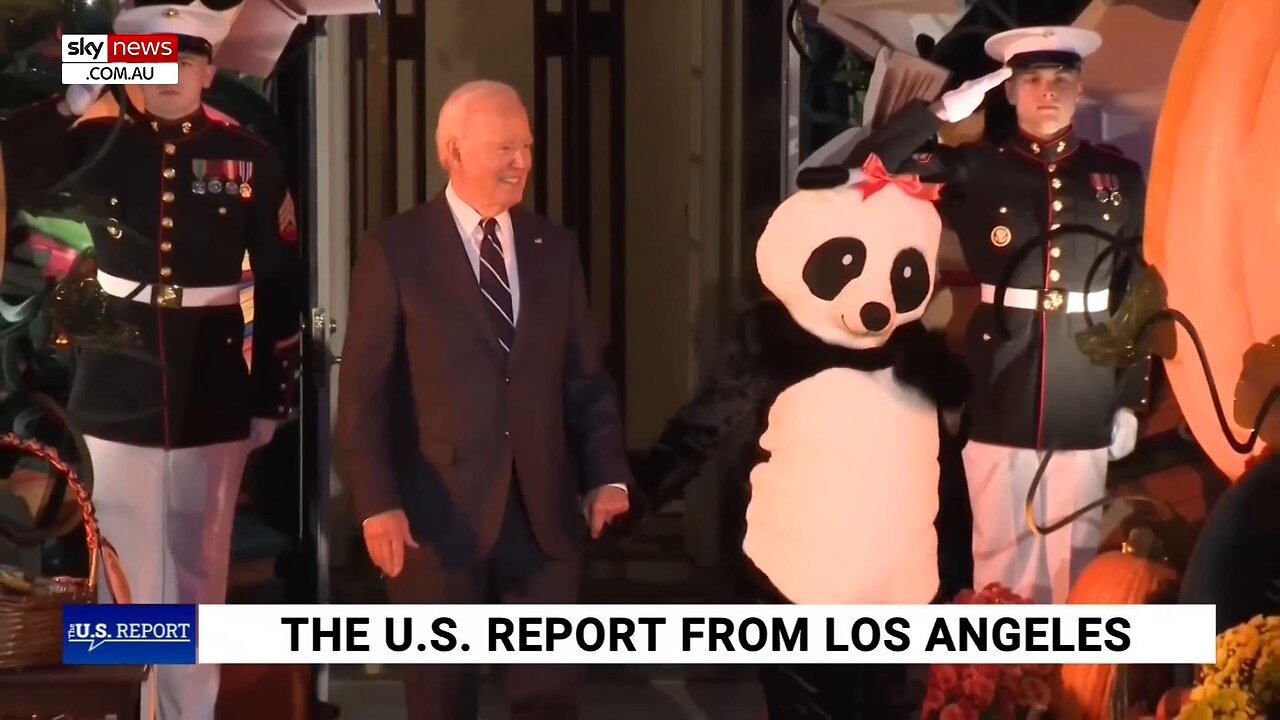 James Morrow points out strange 'weird' moments at White House Halloween event