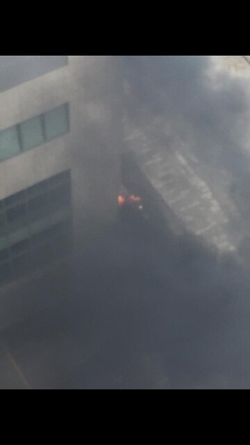 Incendio en centro comercial