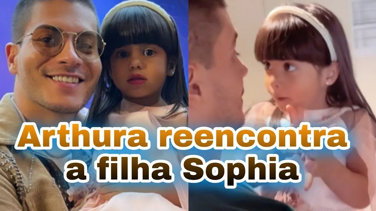 Arthura reencontra a Filha Sophia no palco do Domingão #bbb22 #arthuraguiar #domingãocomhuck #hoje