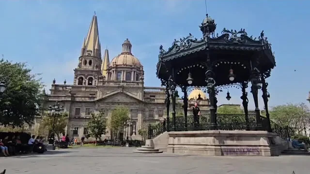 Preaching in Guadalajara/ Predicando en Guadalajara ￼