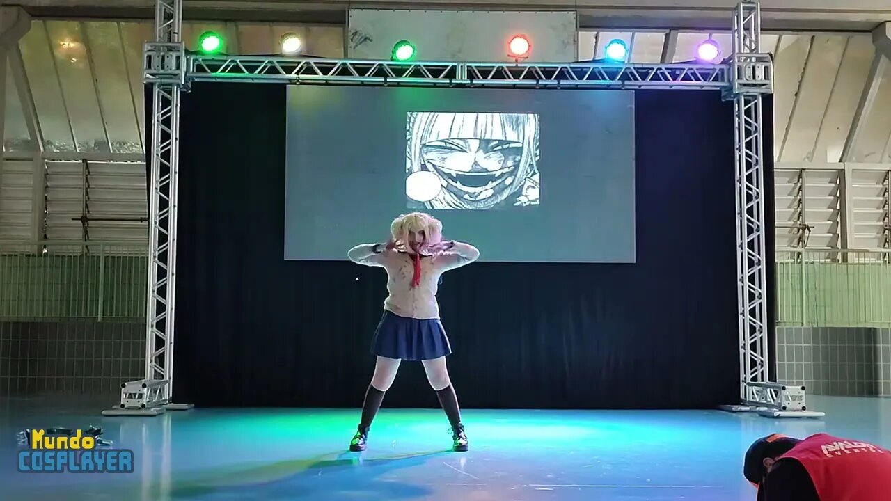 Apresentação Cosplay de Himiko Toga do anime My Hero Academia no 27º Campinas Anime Fest (2022)