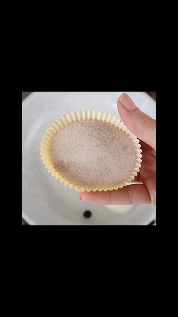 Delicious Keto Granola! 🤤 #ketodiet #ketosnacks #ketorecipes #lowcarbdiet #Shorts