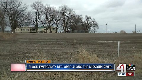 Residents along Missouri River brace for possible flooding