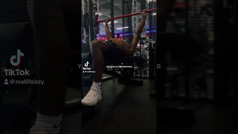KEEP WORKING 💪🏽🫡 #youtubeshorts #fitness #gym #motivationalvideo #viral #youtube #tiktok #fyp