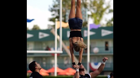 Such body strength on both ends.. amazing