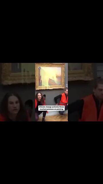 “Eco-activists” throw mashed potatoes on a Claude Monet painting