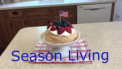 Patriotic Pavlova