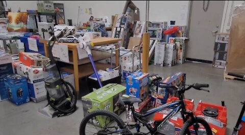 NLV nonprofit helping families in need with warehouse of goods