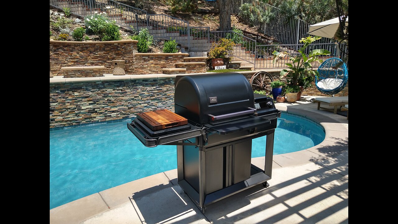 Traeger Timberline, Side BBQ Board