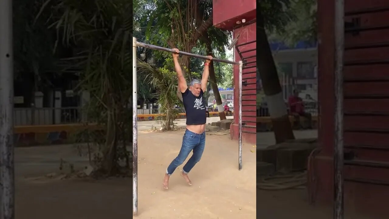 Milind Soman's hanging leg raises