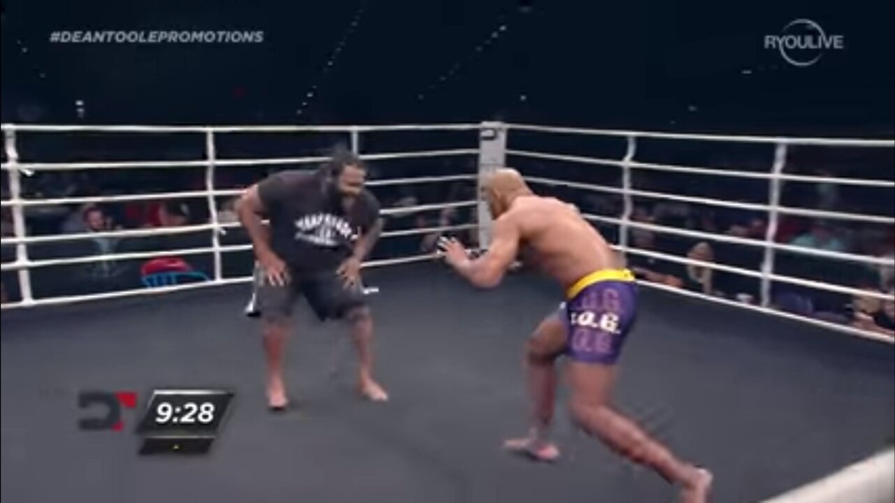 YOEL ROMERO vs CHRIS BARNETT Super Figh