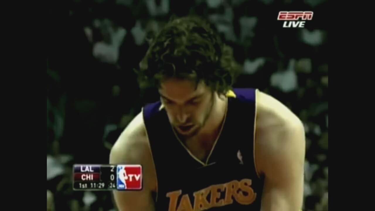 Pau Gasol 23 Points 3 Ast @ Bulls, 2008-09.