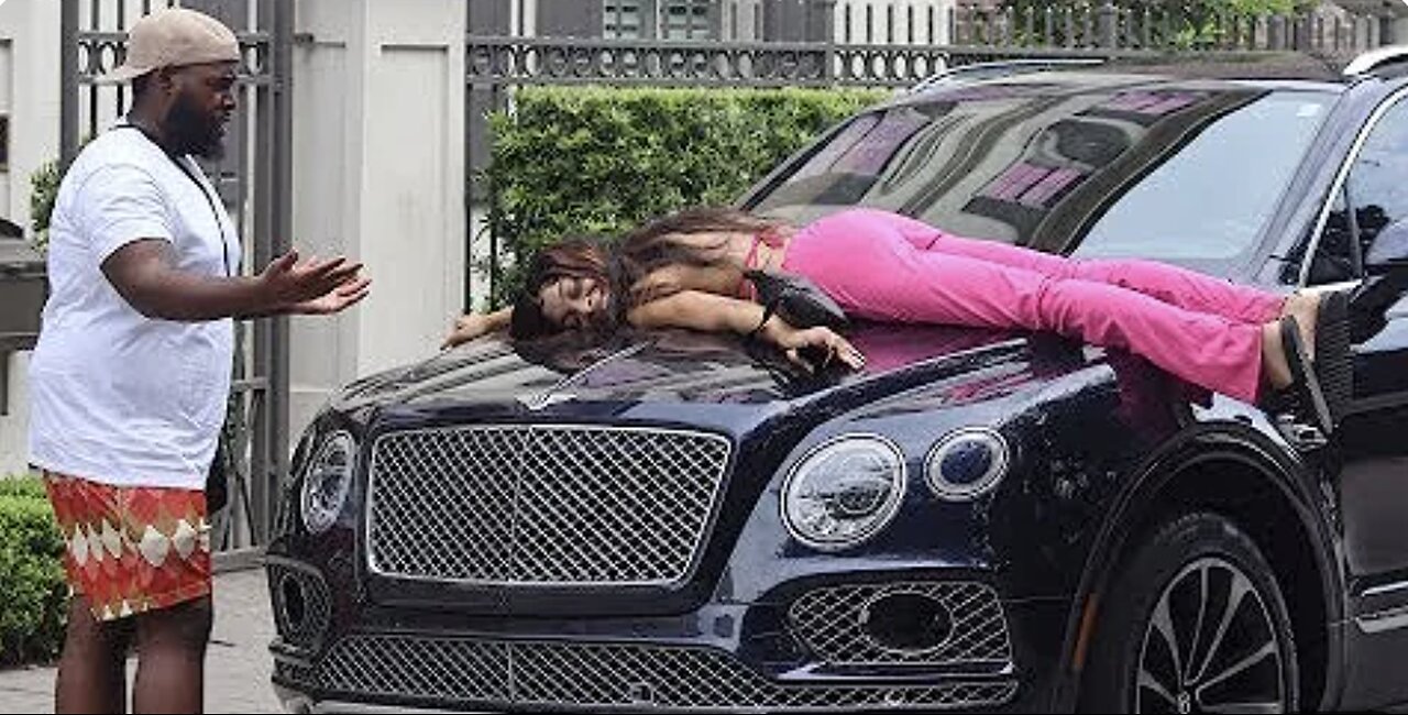 She s LEAVING HER BOYFRIEND AFTER SEEING THE BENTLEY, G.D.Prank