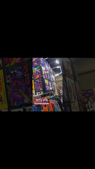 Baby’s 1st Comic Con! #homemaker #comiccon #ditl