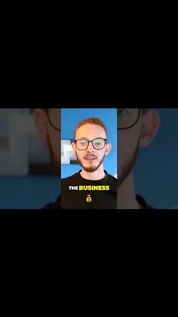 When you should vs shouldn’t hire for SMMA success 🚀