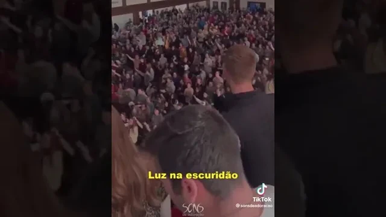 Culto realizado na Universidade de Asbury, no Kentucky (EUA), já tem duração de mais de 100 horas