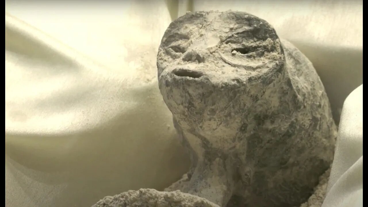 Let's talk about the alien bodies in Mexico