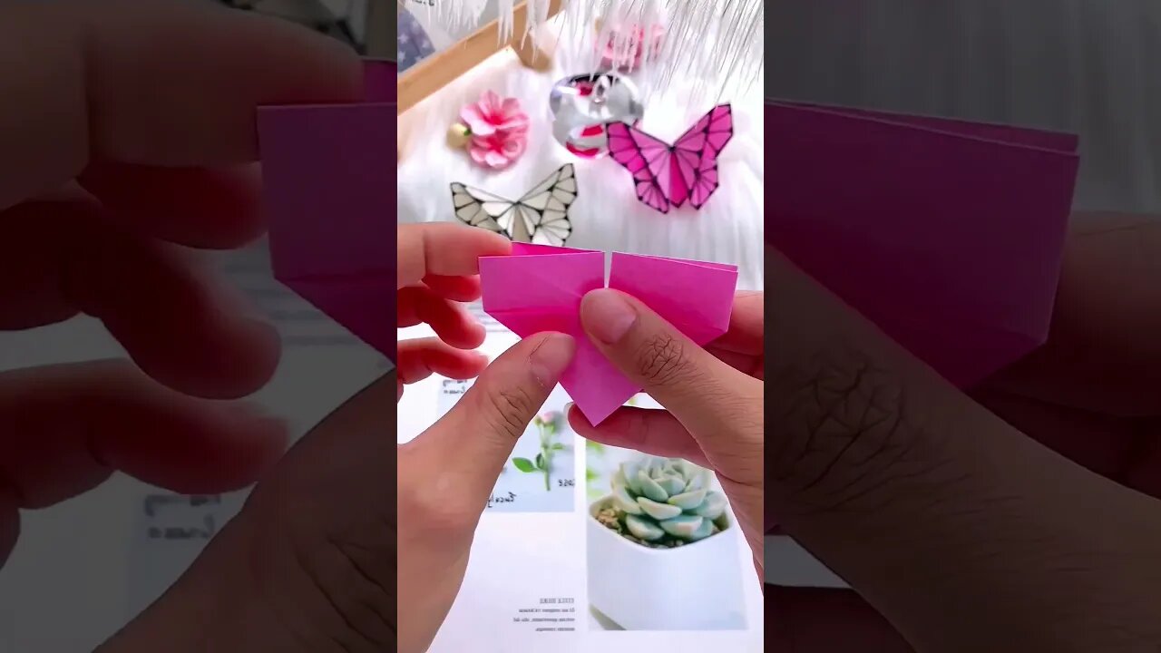 🪄How to make beautiful butterfly bookmark✨🥰 #shorts #youtubeshorts #funwithBRK