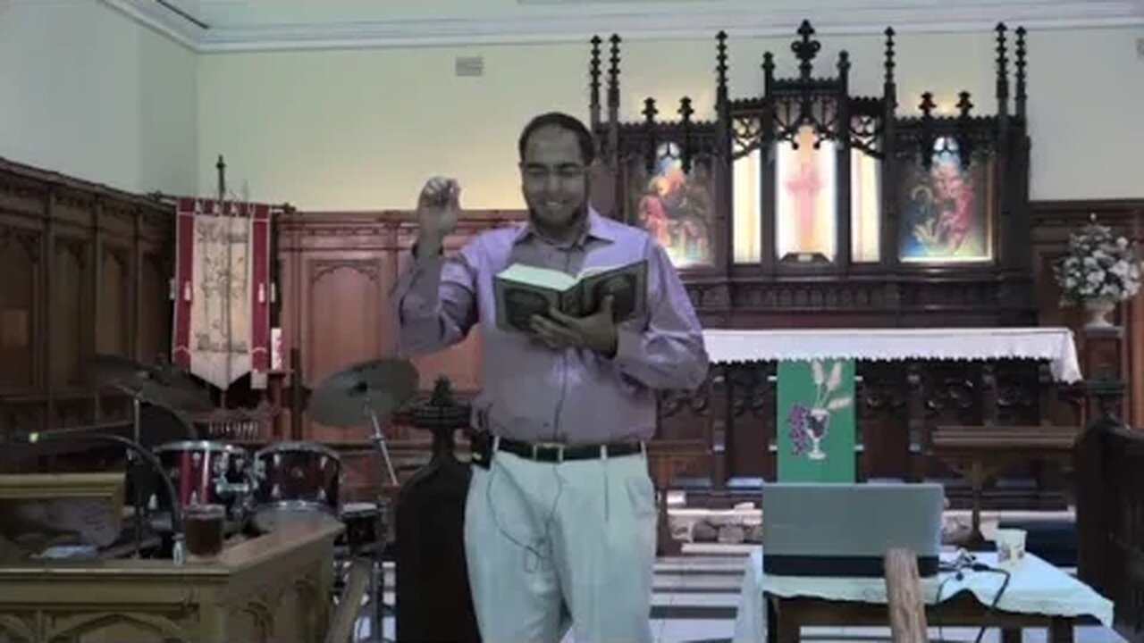 Heated disscusion. ISLAM & CHRISTIANITY I Yusuf Ismail and Rev. Michael Fourie