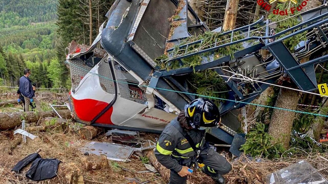 3 Arrested In Deadly Cable Car Crash In Italy