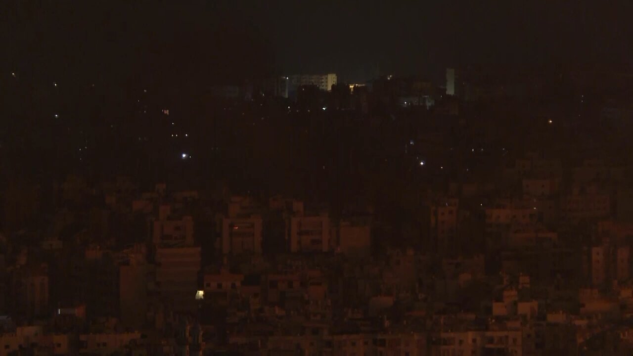 Powerful explosions shake Beirut overnight amid Israeli bombardment