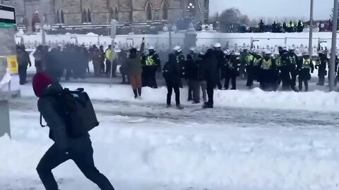 MY CANADIANS BEING GASSED BY POLICE FOR PEACEFUL PROTEST