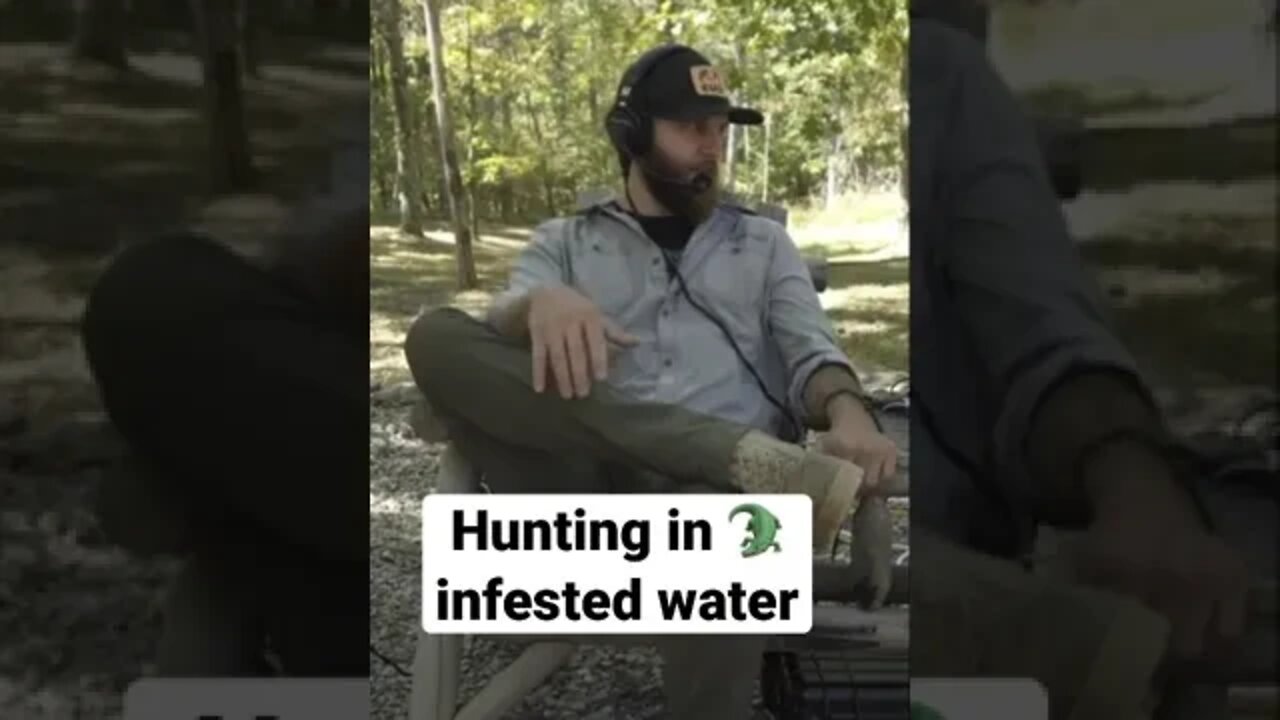 Hunting Hippos in Croc Infested Water #hunting #huntingseason #bowhunting #huntingafrica