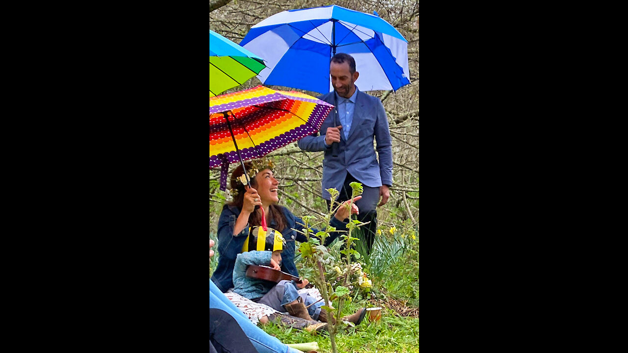 DAFFODILS IN THE RAIN. Rebecca & Alex’s Quintessential West Marin Wedding. March 14, 2021.