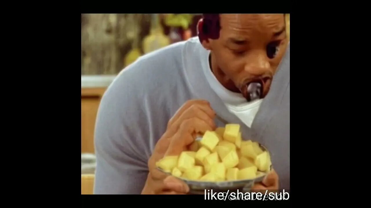 2 Minutes of #AI Artificial Intelligence Generated Will Smith Smelling, Licking & Eating Potatoes