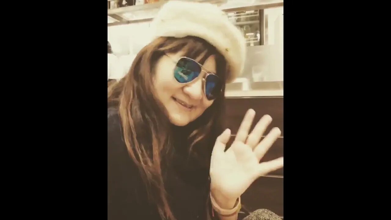 HI HELLO HAI LOL ---