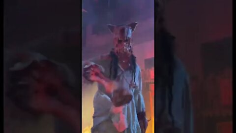 Universal horror nights Got in trouble for flash