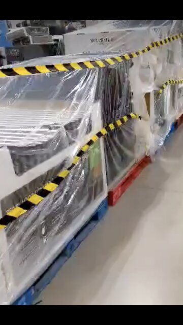 Aisle walkthrough at Niagara Falls Costco