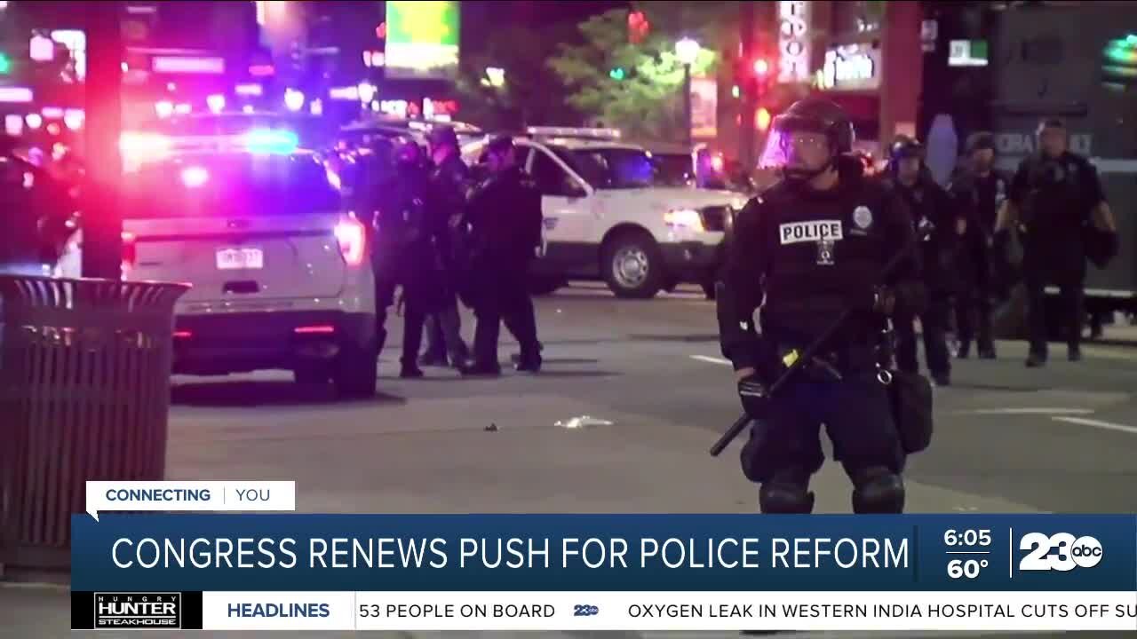 Congress renews push for police form