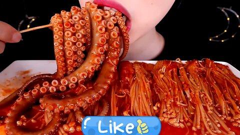 ASMR MUKBANG｜SAVORING SPICY FIRE NOODLE WRAPS AND CHEESY MEAT CUTLETS FOR A FLAVORFUL FEAST