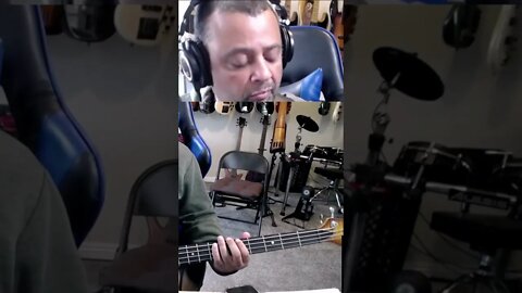 I Really Like This Kendrick Lamar Bass Line. It's Got That Ol' Skool Vibe About It..