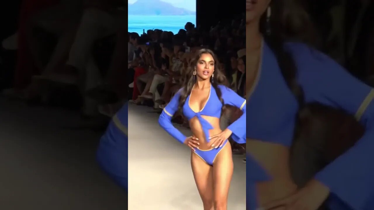 Leidy Amelia catwalk in royal blue bikini #shorts #bikinibody