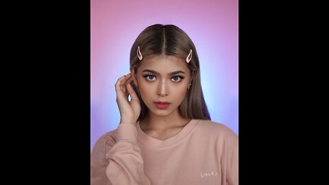 SHE IS THE FAMOUS ONE OF INDONESIAN TIKTOKER