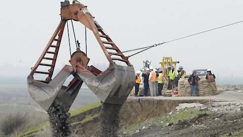 The Most Vulnerable Levees In The Nation Have A Lot In Common