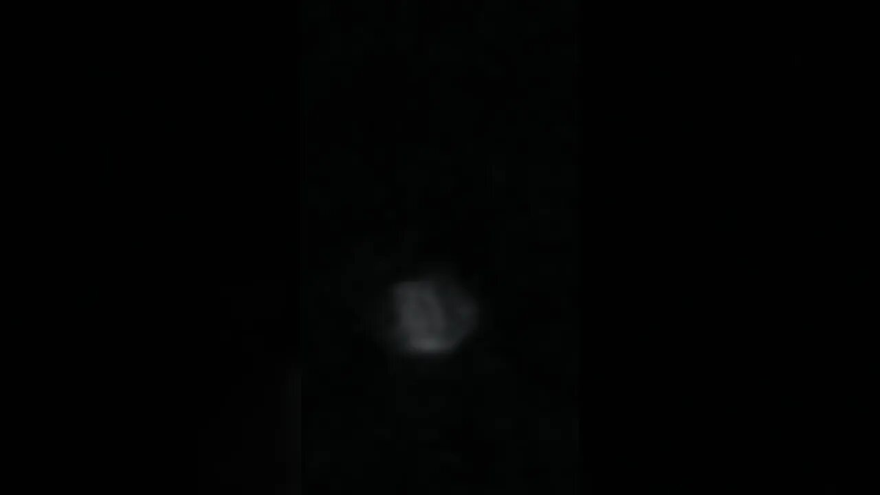 I FILMED THIS IN THE SKY. MY GOD, WHAT IS THIS? UFO? #FACESHIP