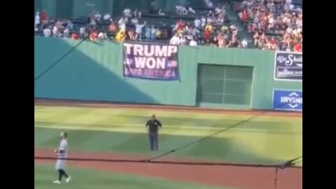 Giant ‘Trump Won’ banner unveiled at Fenway Park