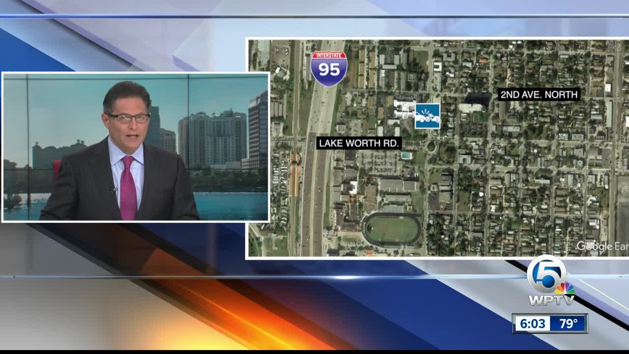 Woman dies in crash Friday night in Palm Beach County