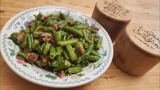 Bacon Green Beans - Green Bean with Bacon - Perfect Side Dish - The Hillbilly Kitchen