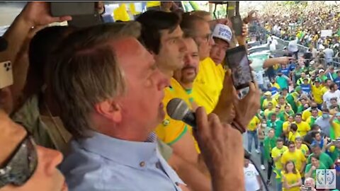 BRASILIEN REDE PRÄSIDENT BOLSONARO - MARKUS HAINTZ UND VICKY RICHTER AUS NÄCHSTER NÄHE GEFILMT