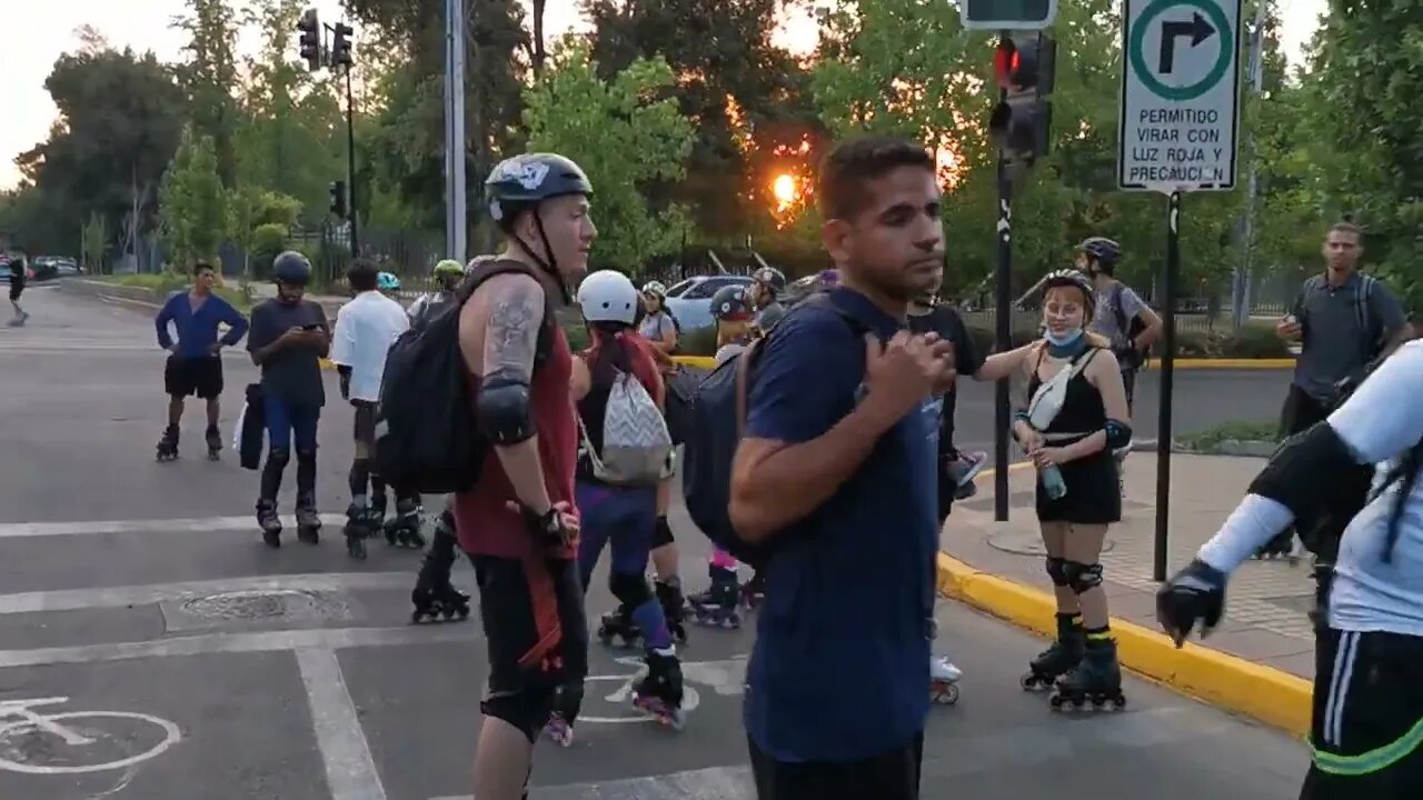 Patinando βΈπ¨ π Ruta Paul Harris 2021π2Β° Parada π Paul Harris/Estorilπ Santiago Chile π
27.12.2021