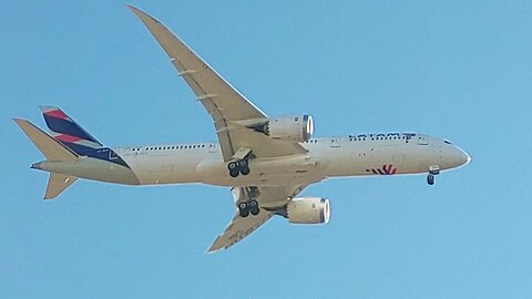 Boeing 787-9 Dreamliner CC-BGU coming from Miami to Fortaleza 🇺🇸🇧🇷